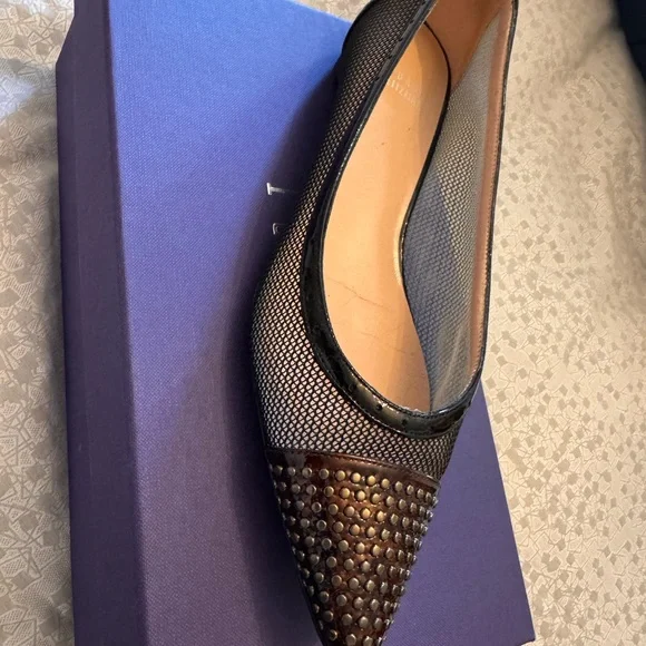Stuart Weitzman Black and Brown Flats for Effortless Style - Picture 1 of 6